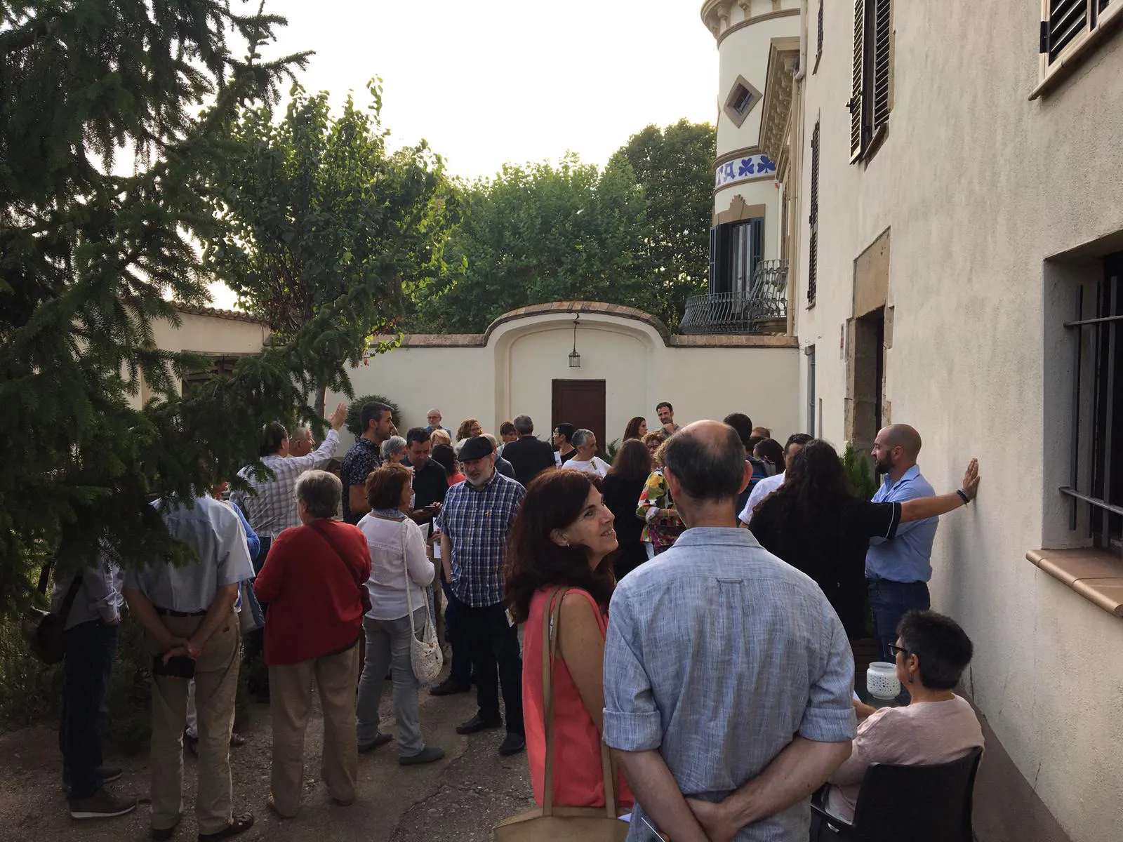 Exposicion THE POINT Abartium Gallery