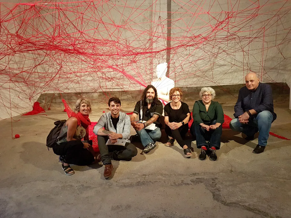 Exposicion THE POINT Abartium Gallery